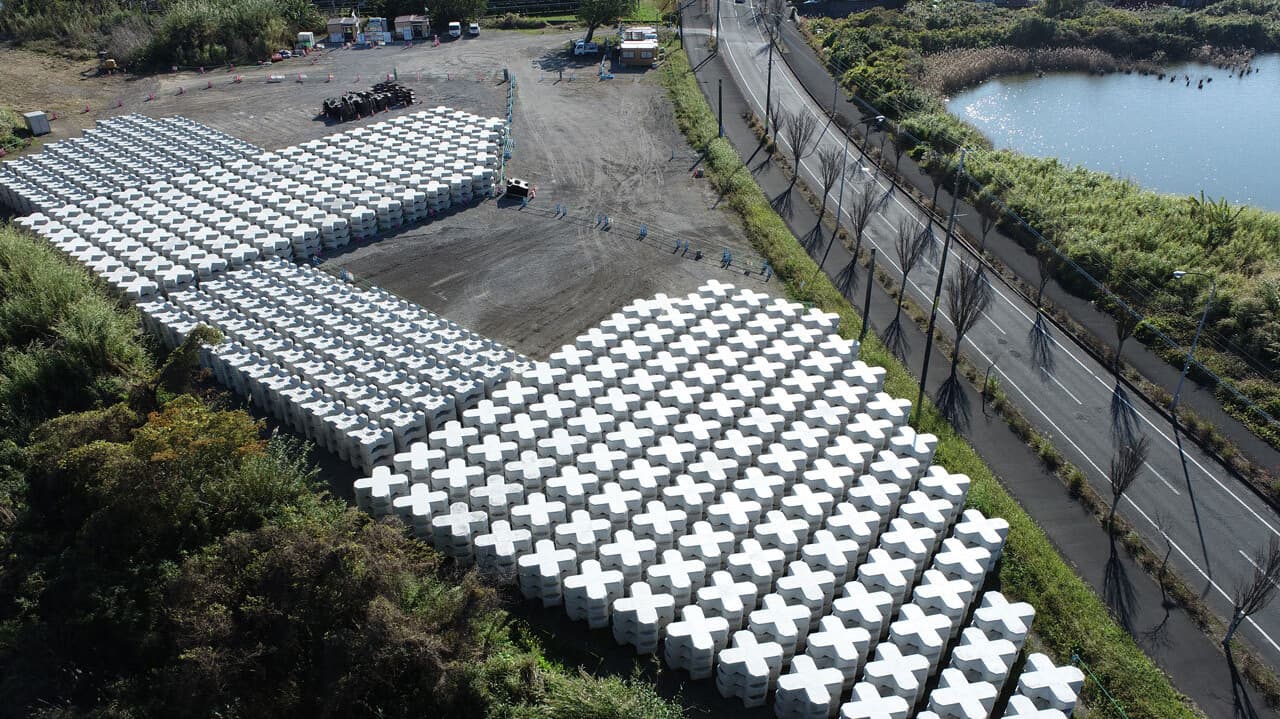 国土交通省発注の工事現場の写真